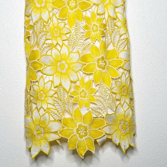 BOSTON PROPER Embellished Neckline Lace Shift Dress Yellow White Womens 10 NWT - Picture 5 of 12